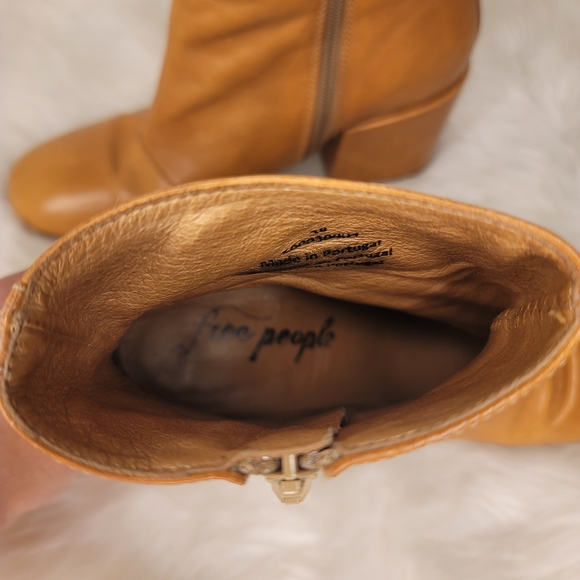 Free People Nicola Tan Leather Block Heel Ankle Boots - Picture 7 of 7